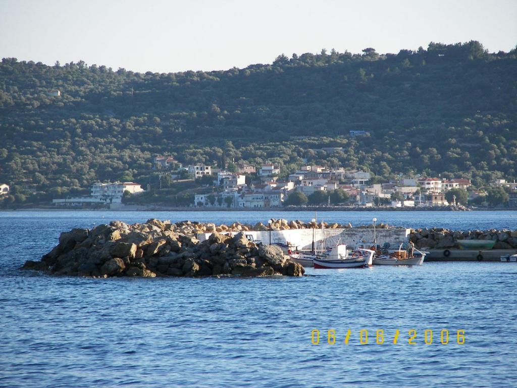 Theoxenia Chios Apartments Paralia Agias Foteinis Quarto foto